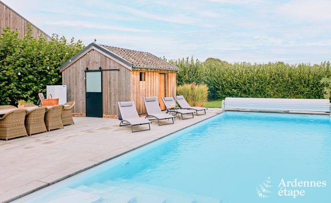 Grande maison de vacances confortable pour 10 personnes  Voeren avec piscine prive, jacuzzi et jardin