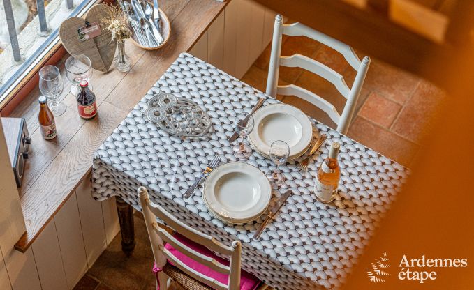 Charmante fermette � Froidchapelle avec 2 chambres et jardin priv�