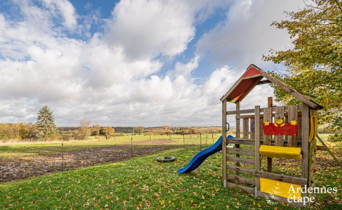 Charmante fermette � Froidchapelle avec 2 chambres et jardin priv�