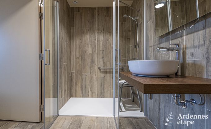 Maison de vacances � Froidchapelle pour 20 personnes en Ardenne