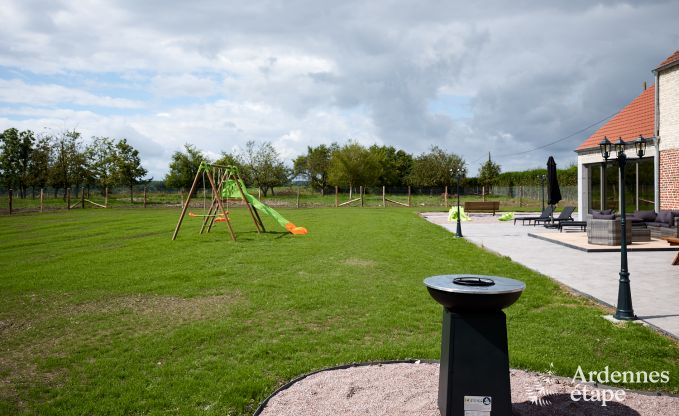 Maison de vacances avec piscine int�rieure � Froidchapelle, Ardenne