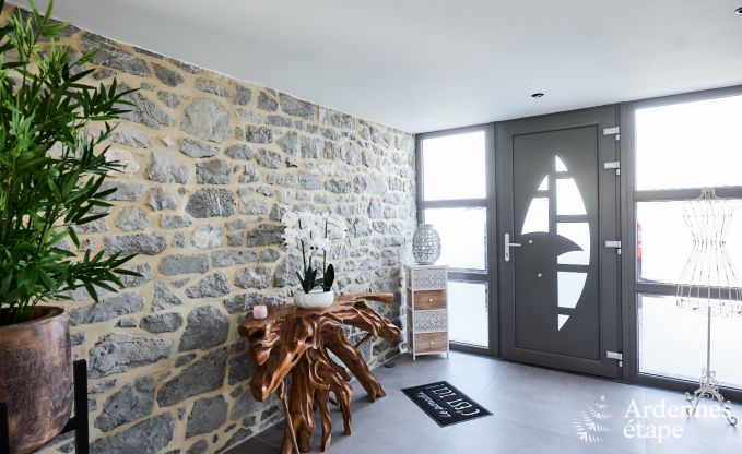 Maison de vacances avec piscine int�rieure � Froidchapelle, Ardenne