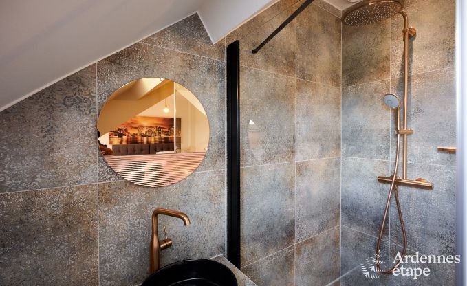 Maison de vacances avec piscine int�rieure � Froidchapelle, Ardenne