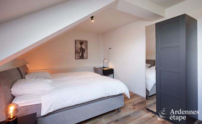 Maison de vacances avec piscine int�rieure � Froidchapelle, Ardenne