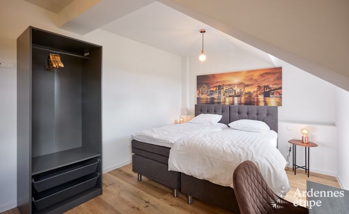 Maison de vacances avec piscine int�rieure � Froidchapelle, Ardenne