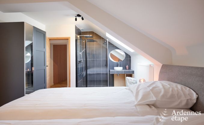 Maison de vacances avec piscine int�rieure � Froidchapelle, Ardenne