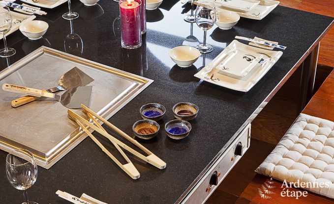 Maison de vacances de luxe  Froidthier pour 10 personnes avec piscine, bien-tre et 5 chambres prs d'Aubel