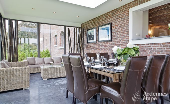 Maison de vacances de luxe  Froidthier pour 10 personnes avec piscine, bien-tre et 5 chambres prs d'Aubel