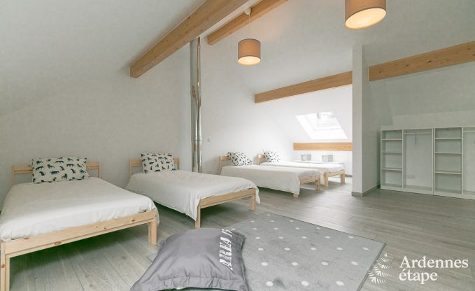Maison de vacances � Gedinne pour 14 personnes en Ardenne