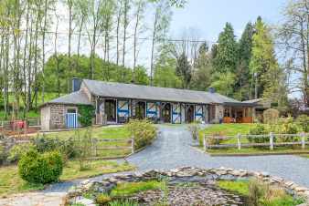 Maison de vacances pour 4 personnes dans une propriété exceptionnelle à Gedinne