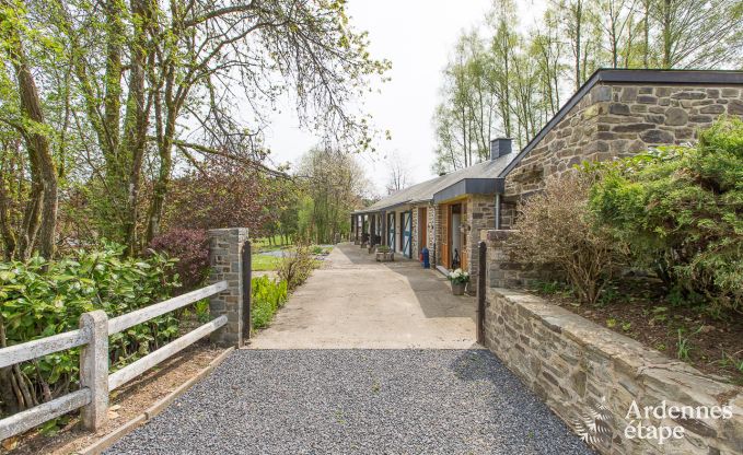 Maison de vacances � Gedinne pour 14 personnes en Ardenne