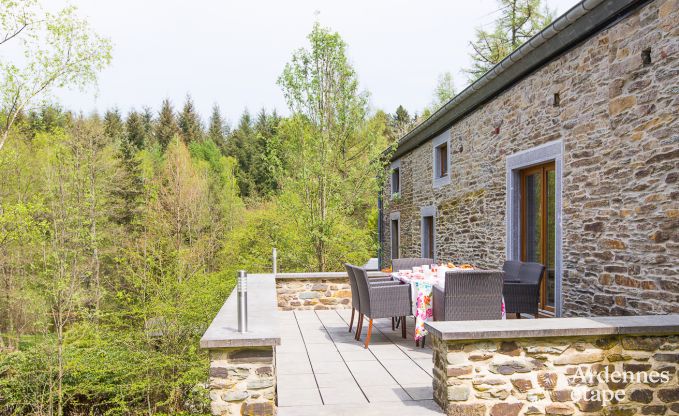 Maison de vacances � Gedinne pour 14 personnes en Ardenne