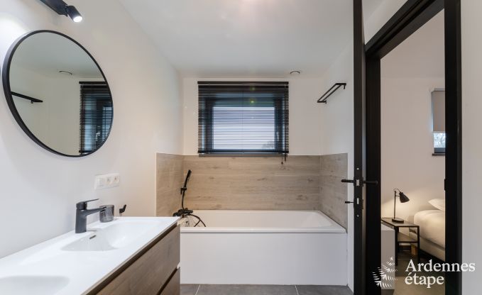 Maison de vacances � Gedinne pour 13 personnes en Ardenne