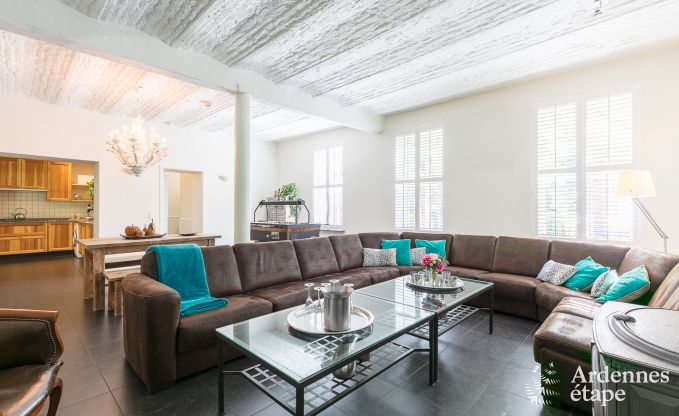 Villa de Luxe � Gedinne pour 18 personnes en Ardenne