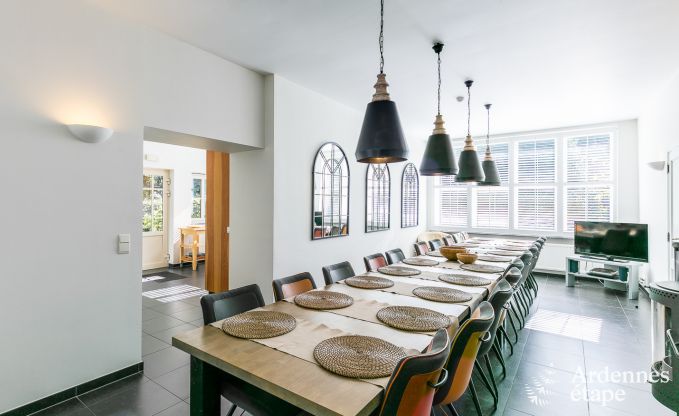 Villa de Luxe � Gedinne pour 18 personnes en Ardenne