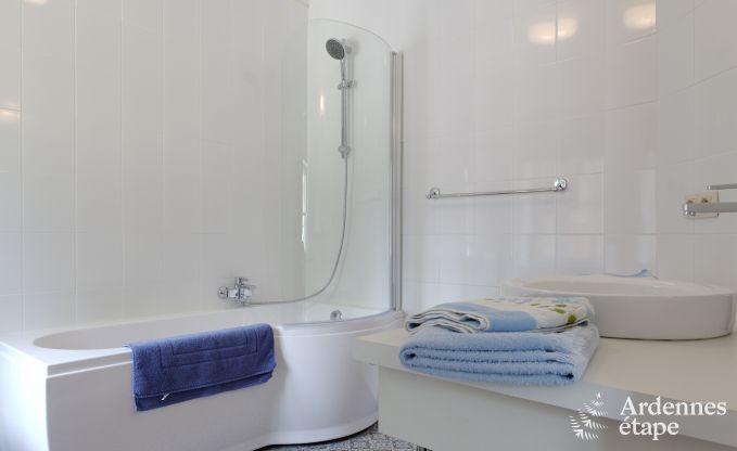 D�pendance de ch�teau � Gembloux pour 32 personnes