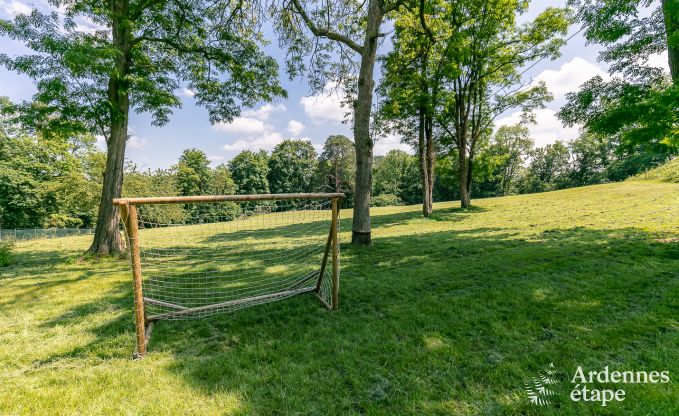 Ch�teau � Gesves pour 40 personnes en Ardenne