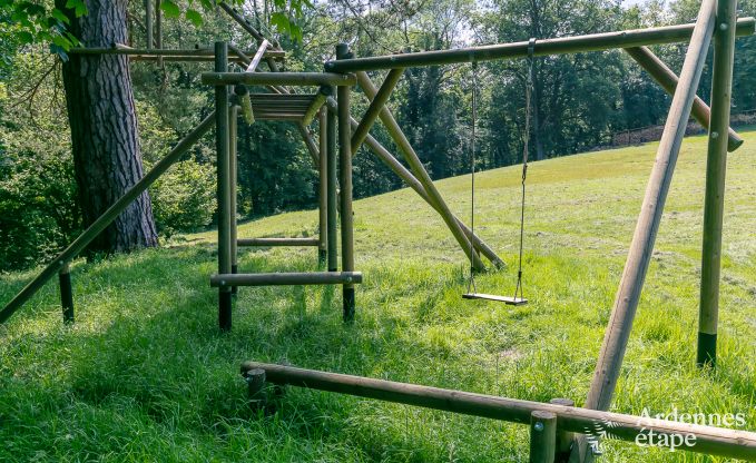 Ch�teau � Gesves pour 40 personnes en Ardenne