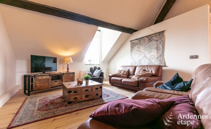 Ch�teau � Gesves pour 40 personnes en Ardenne