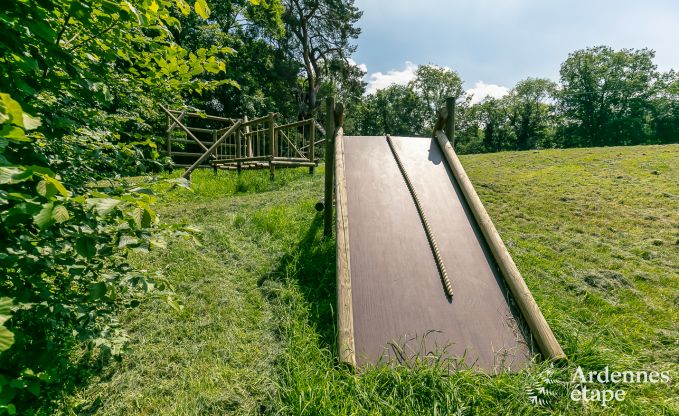 Ch�teau � Gesves pour 40 personnes en Ardenne