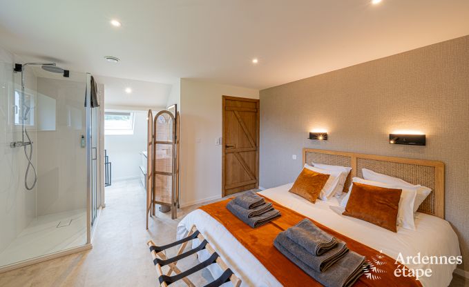 Maison de vacances Gesves pour 6 personnes avec 3 chambres et 3 salles de bains, jacuzzi, ptanque 