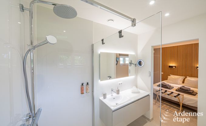 Maison de vacances Gesves pour 6 personnes avec 3 chambres et 3 salles de bains, jacuzzi, ptanque 