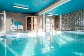 Villa 4 étoiles pour 15 personnes à Gesves avec piscine intérieure