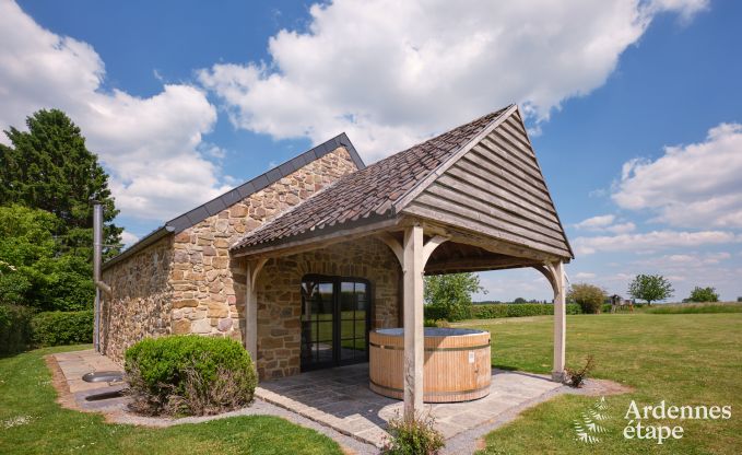 Villa de Luxe  Gesves pour 13/14 personnes en Ardenne