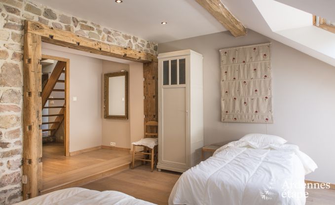 Villa de Luxe � Gesves pour 13/14 personnes en Ardenne