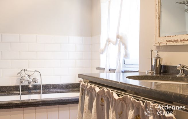 Villa de Luxe � Gesves pour 13/14 personnes en Ardenne