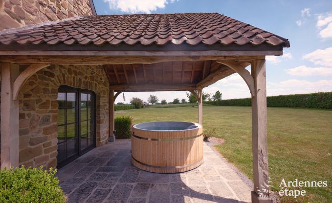 Villa de Luxe � Gesves pour 13/14 personnes en Ardenne