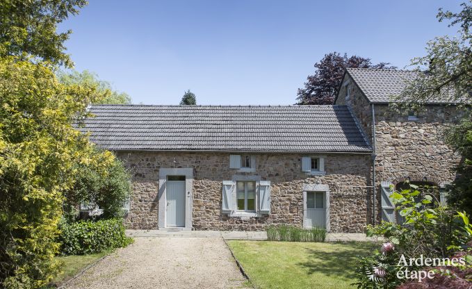 Villa de Luxe � Gesves pour 13/14 personnes en Ardenne