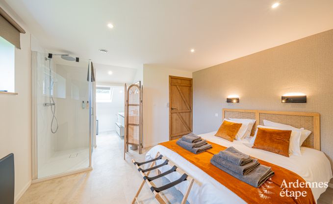 Maison de vacances Gesves pour 6 personnes avec 3 chambres et 3 salles de bains, jacuzzi, ptanque 