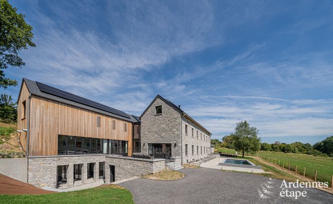 Villa de Luxe � Gesves pour 24 personnes en Ardenne