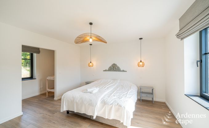 Villa de Luxe � Gesves pour 24 personnes en Ardenne