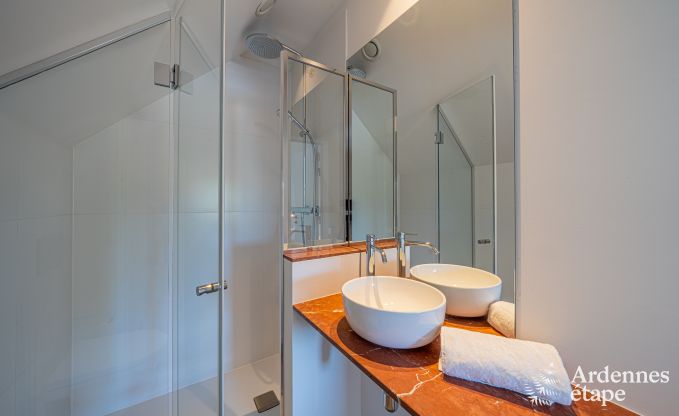 Villa de Luxe � Gesves pour 24 personnes en Ardenne