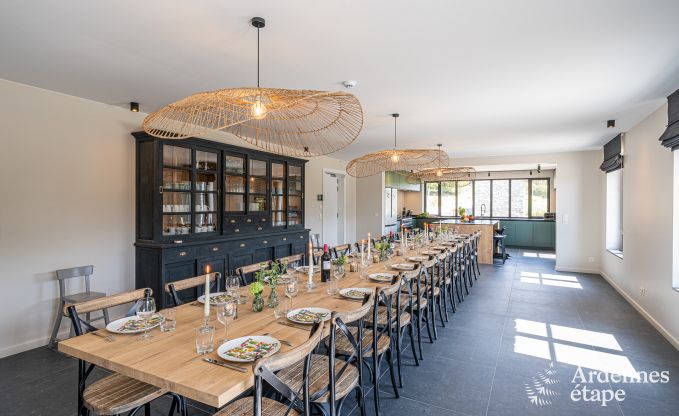 Villa de Luxe � Gesves pour 24 personnes en Ardenne