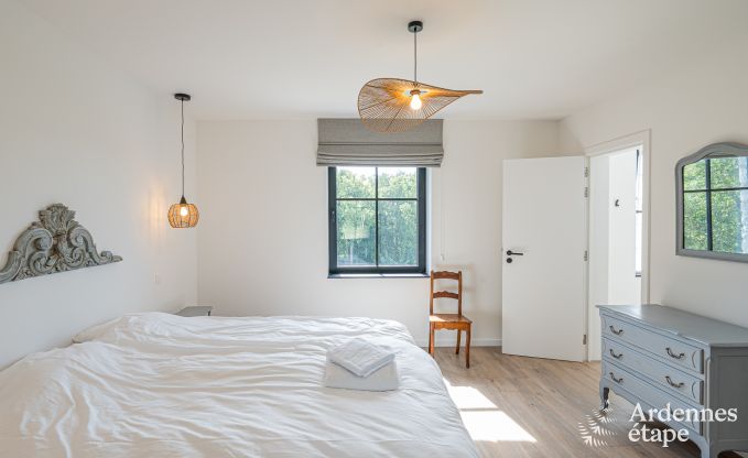 Villa de Luxe � Gesves pour 24 personnes en Ardenne
