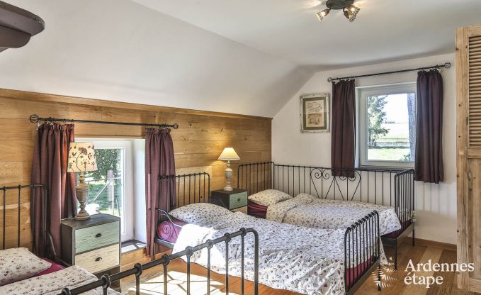 Maison de vacances pour familles � Gouvy avec piscine, sauna et vue en Ardenne