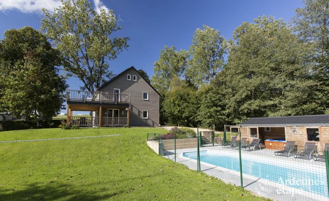Maison de vacances pour familles � Gouvy avec piscine, sauna et vue en Ardenne