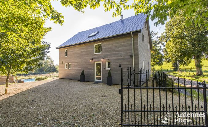 Maison de vacances pour familles � Gouvy avec piscine, sauna et vue en Ardenne