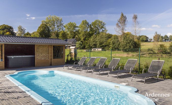 Maison de vacances de luxe avec bien-�tre et piscine pour 8 personnes entre Gouvy et Houffalize