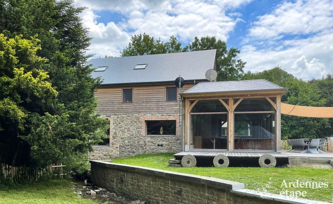 Villa de Luxe  Gouvy pour 15 personnes en Ardenne