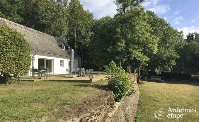 Maison de vacances � Habay pour 12 personnes en Ardenne