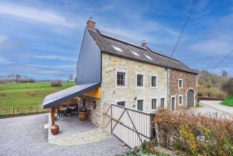 Superbe et authentique gîte pour 9 hôtes à Hamoir en Ardenne