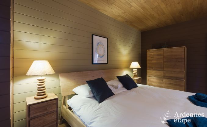 Maison de vacances de luxe  Hamois pour 8 personnes avec piscine et jardin priv en Ardenne