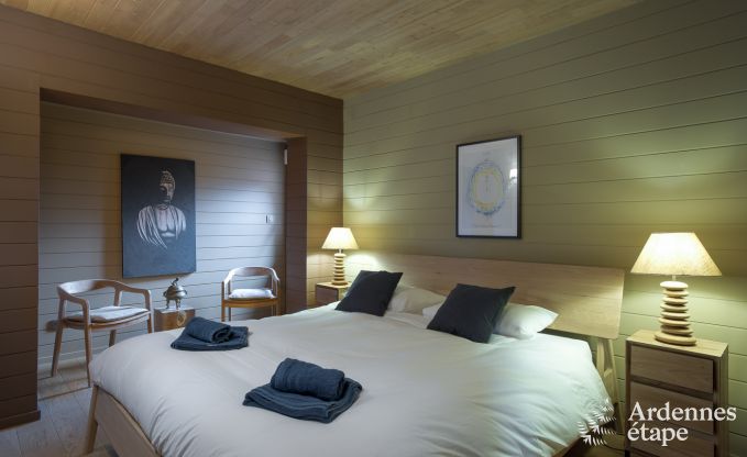 Maison de vacances de luxe  Hamois pour 8 personnes avec piscine et jardin priv en Ardenne