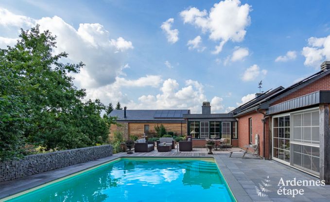 Maison de vacances de luxe  Hamois pour 8 personnes avec piscine et jardin priv en Ardenne