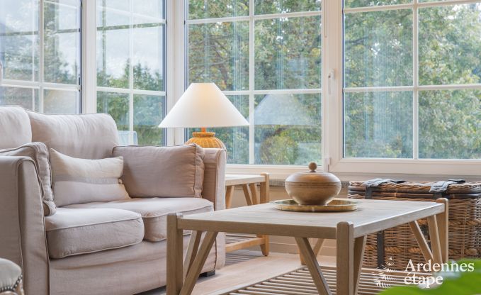 Maison de vacances de luxe  Hamois pour 8 personnes avec piscine et jardin priv en Ardenne