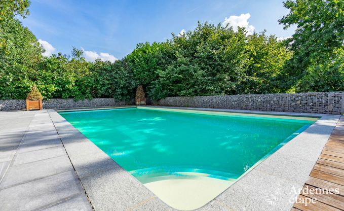 Maison de vacances de luxe  Hamois pour 8 personnes avec piscine et jardin priv en Ardenne